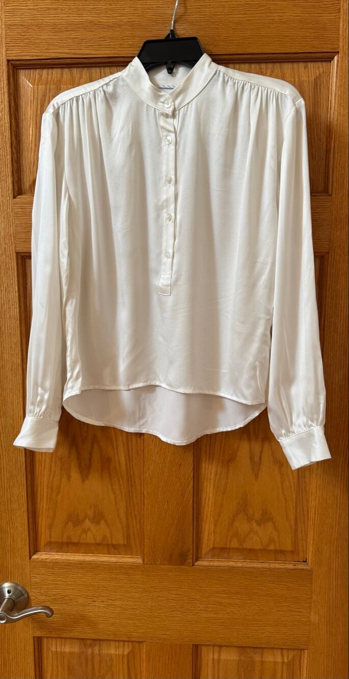 Cissa White Sueded Button-Up Blouse - NWT